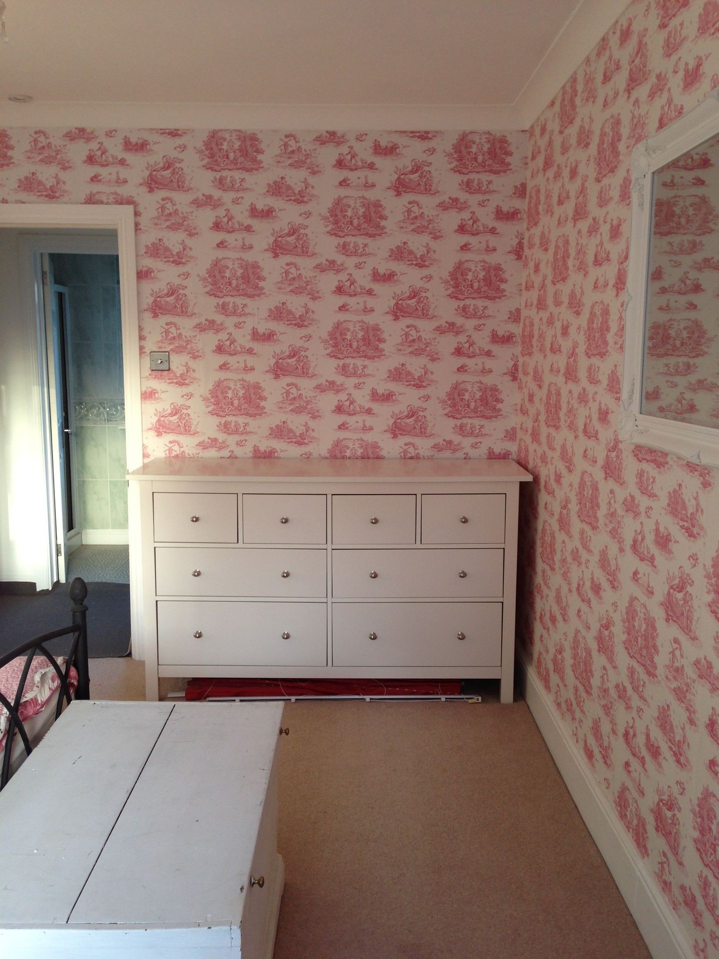 Wallpapering in Wisbech